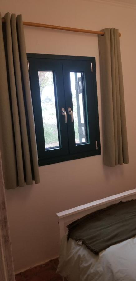 Dorinda Apartment Agia Marina  Luaran gambar
